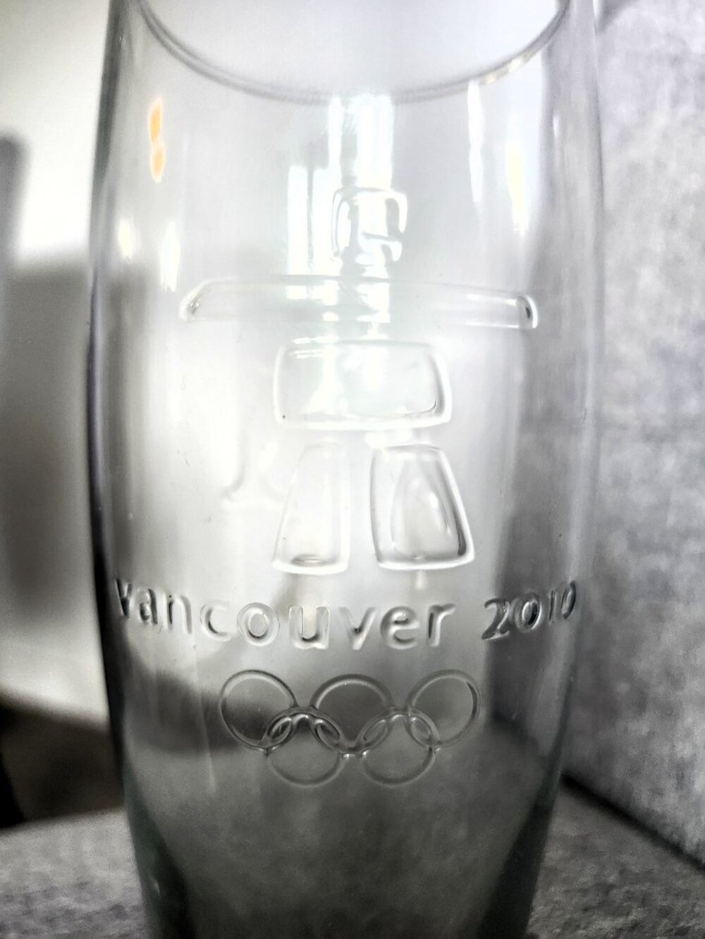 Vancouver 2010 Olympic Pint Glass – Embossed – Clear